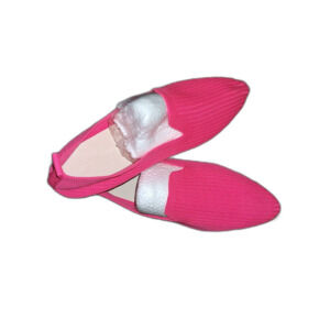 New Size 6 Ladies flats in bright pink
